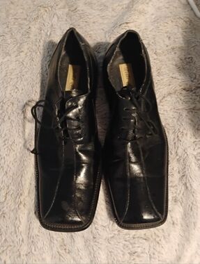 Black Men's Square-Toe Lace-Up Dress Shoes